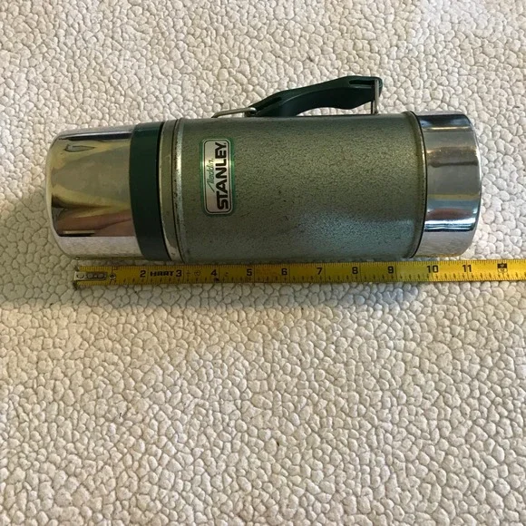 Vintage Aladdin Stanley Thermos 24 oz Wide Mouth Vacuum Bottle A-1350B Green USA - Picture 8 of 9